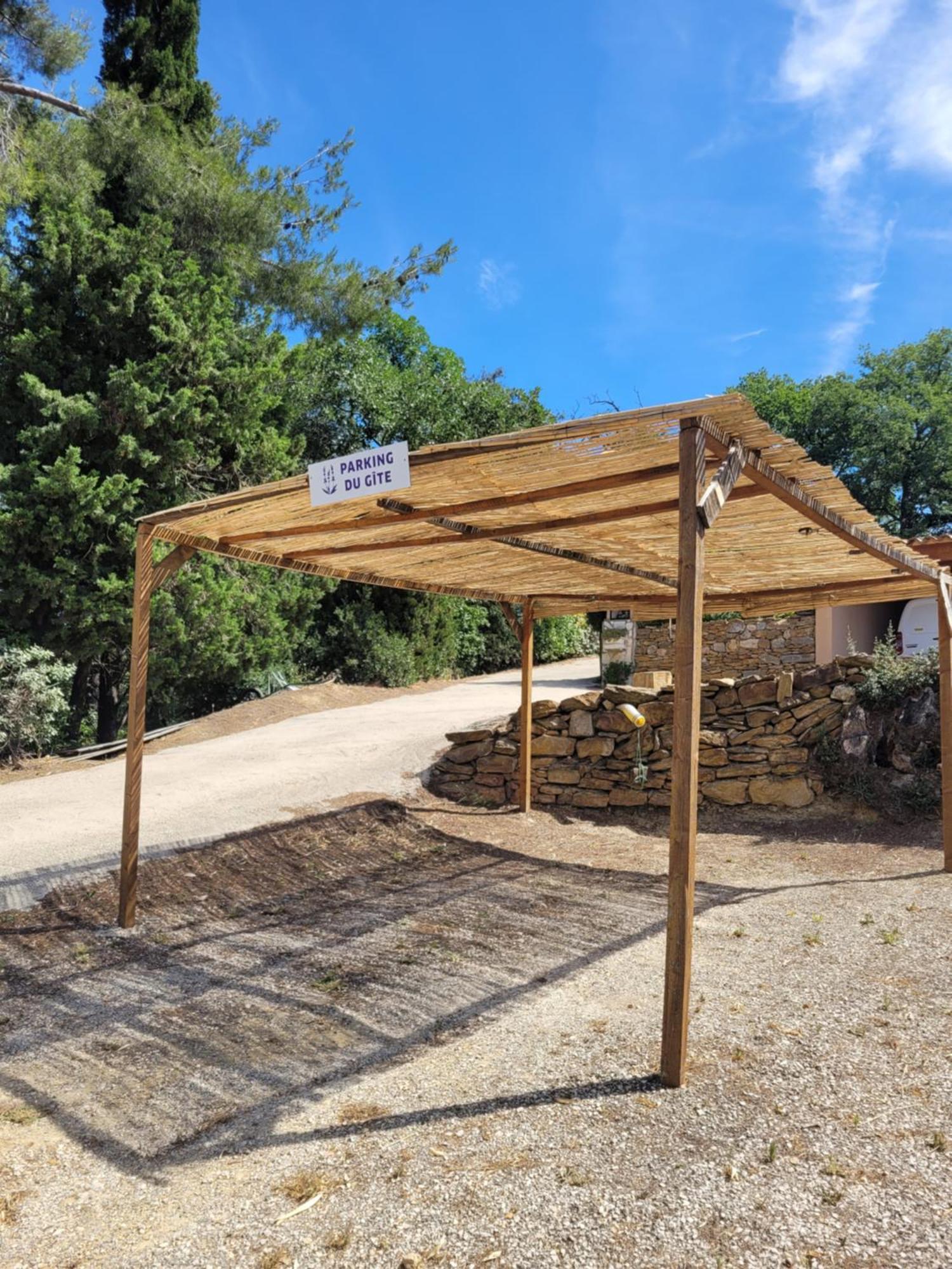 Studio Dans Maisonnette En Pierre Le Castellet  ภายนอก รูปภาพ